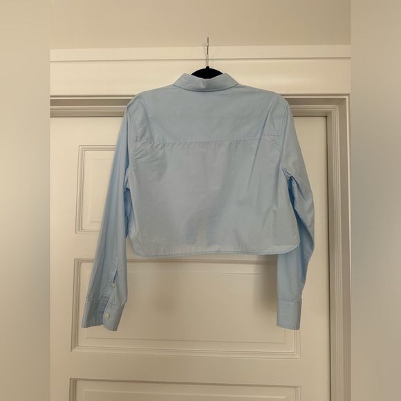 Aritzia Wilfred Free Cropped Button Down (Light Blue, Women’s Medium) - Picture 2 of 5